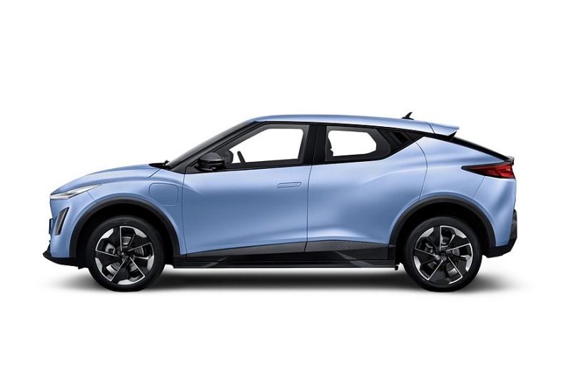 Представлен серийный электрохэтч Perodua QV-E: вместо Daihatsu партнером стала Magna