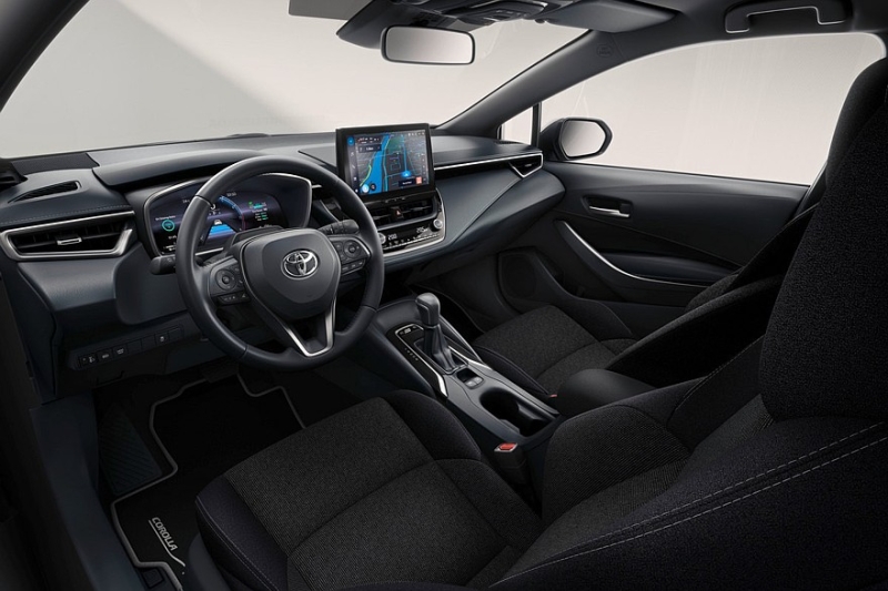 Семейство Toyota Corolla для Европы перешло в новый модельный год без рестайлинга