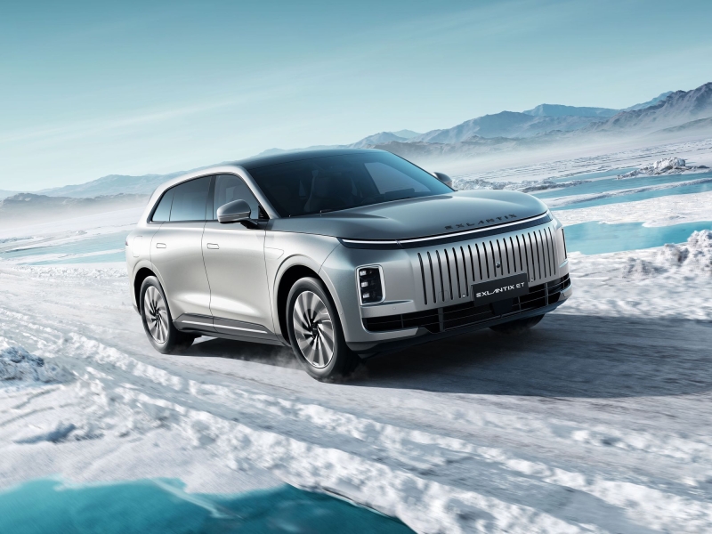 Exeed выпустила новую версию программного обеспечения для Exlantix ET