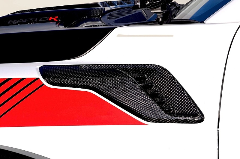 Ford F-150 Raptor R получил V8 мощностью более 900 л.с. в ожидании возвращения Ram TRX