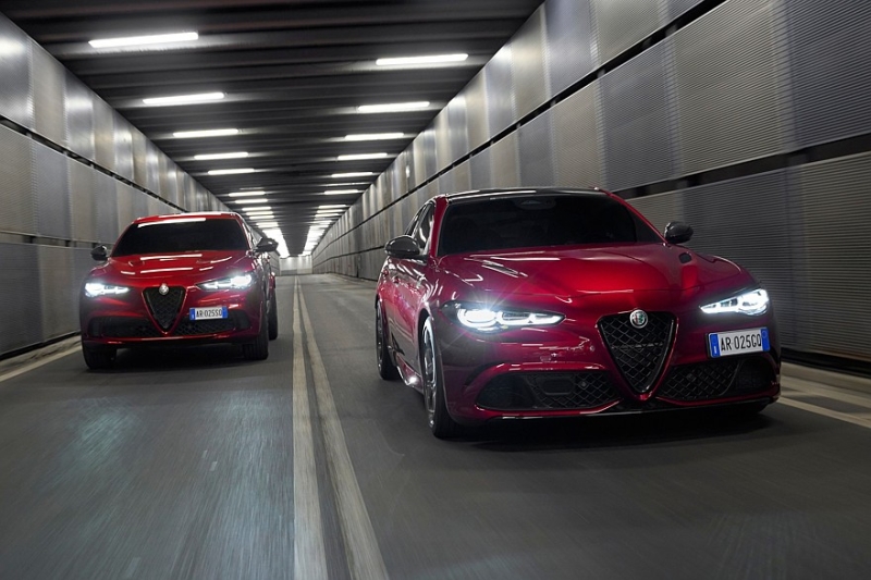Топовые Alfa Romeo Giulia и Stelvio c V6 обзавелись спецверсиями Collezione